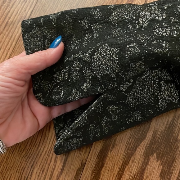 LE SUIT floral lace like print black grey, rounded pleated collar open front 14 - Picture 10 of 13